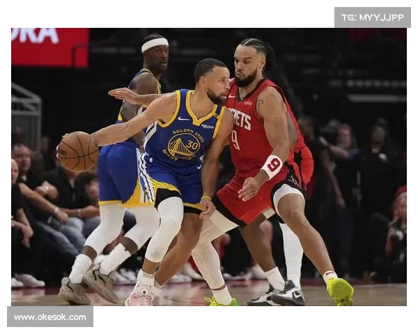 勇士队进攻火力猛,取得大胜 勇士队进攻火力猛,取得大胜